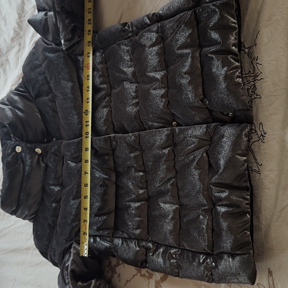 Herno Down/ Feather Fill, Ladies  Shimmering Tan/Silver Puffer Jacket/ Size 40. - Picture 14 of 17